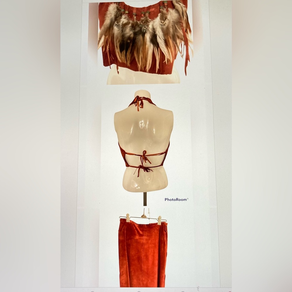 Vintage Suede Halter Tie up Top with Feathers & Skirt
Great Vintage Condition - Picture 6 of 13